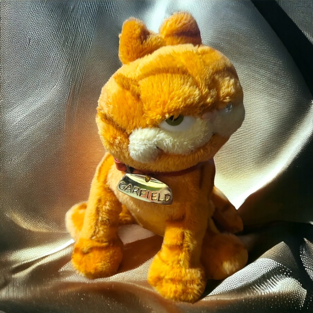 Vtg 2004 TY Garfield Cool Cat Beanie 7” Plush Stuffed Animal Movie Character